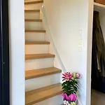 Modern Seaside Bomlo
