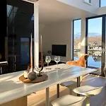 Modern Seaside Hébergement de vacances Bomlo