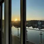 Modern Seaside Bomlo