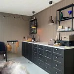 Modern Seaside * Bomlo
