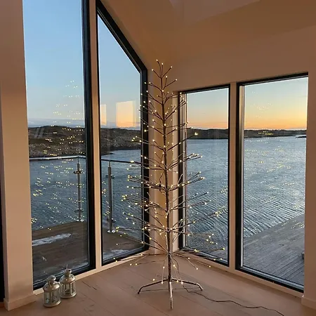 Feriehus Modern Seaside Bomlo