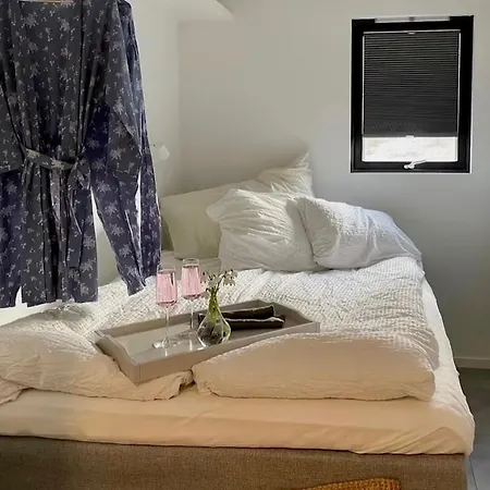 Modern Seaside * Bomlo