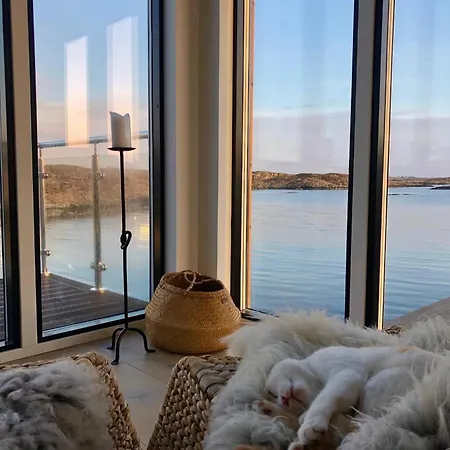 Modern Seaside *