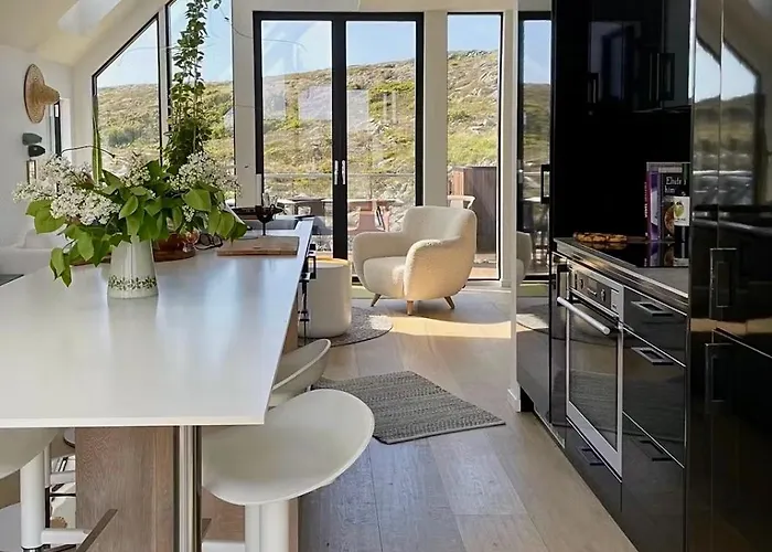 Modern Seaside *