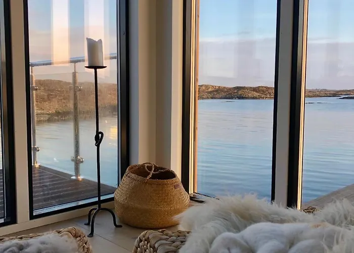 Modern Seaside *